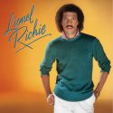 ライオネル・リッチー『Lionel Richie』：コモドアーズ在籍時に発売し運命を変えたソロデビュー