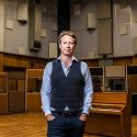 ジャイルズ・マーティンが語る、ビートルズ最後の新曲「Now And Then」の制作舞台裏