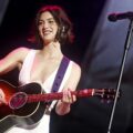 グレイシー・エイブラムス成功までの軌跡：テイラーとの絆と「That’s So True」の大ヒット