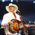 引退ツアーを終えたアラン・ジャクソン、来夏ナッシュビルでラスト・コンサート開催へ