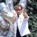 リンゴ・スター、85歳の誕生日に恒例の“Peace & Love”を世界に向けて発信