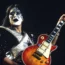 KISSのオリジナル・リードギタリスト、エース・フレーリーが74歳で逝去。その功績を辿る