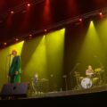 カーディガンズ、12年ぶりの来日公演レポート：現在進行形のバンドと期待を裏切らない選曲