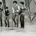 ジャクソン5「I Want You Back」：アメリカ片田舎の兄弟たちが契約を獲得し、全米1位を獲得するまで