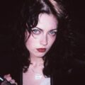 デイヴの娘、ヴァイオレット・グロール：2世アーティストたちの苦悩とプレッシャー