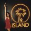 マギー・アントーン、Island Recordsと契約。2024年にデビュー作『Rhinestoned』を発表